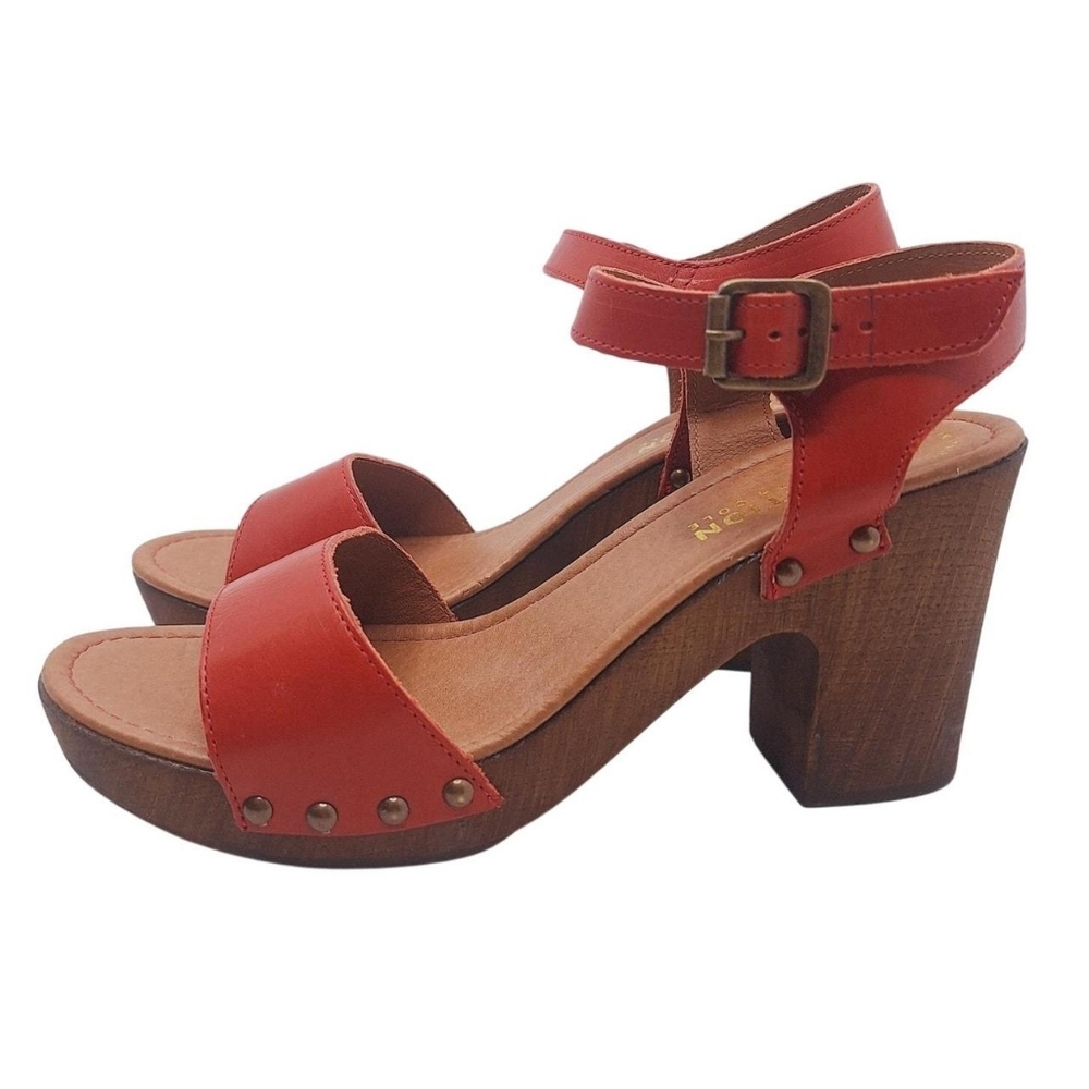 Reaction Kenneth Cole Women's Red and Orange Heels